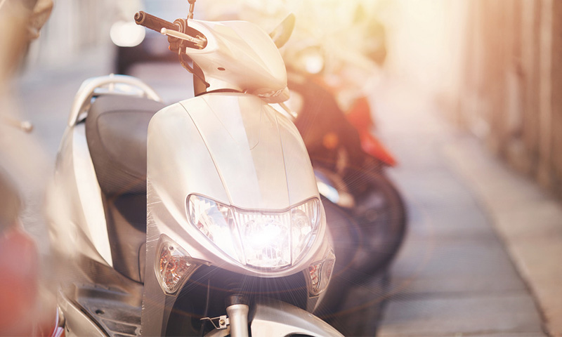 汽車遠(yuǎn)光燈危害大？電動車遠(yuǎn)光燈危害是汽車的7倍，該管管了！